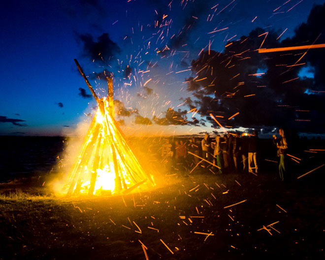 Sonnwendfeier Feuer Nacht Natur